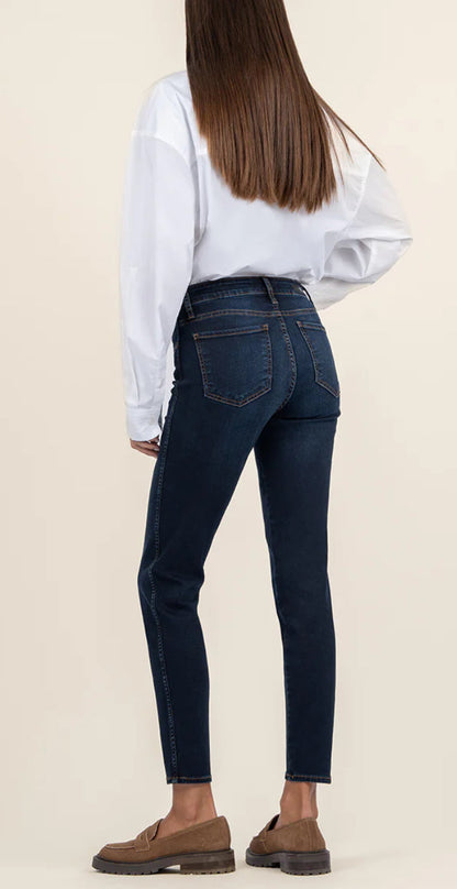 Diana High Rise Relaxed Fit Skinny
