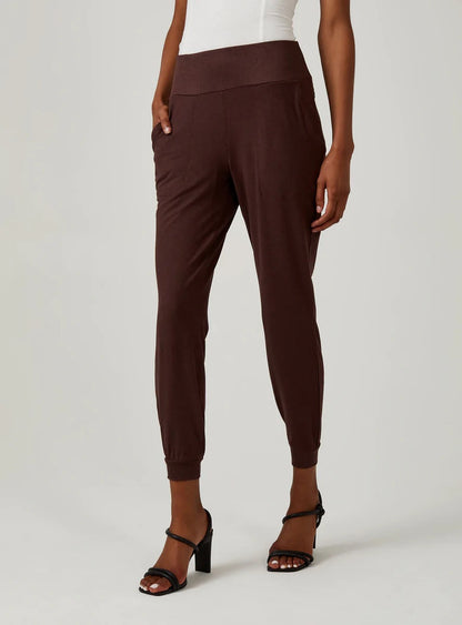 7 Diamonds Core Performance Pant